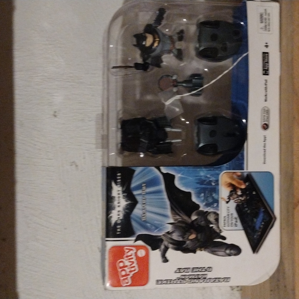 BATMAN 'The Dark Night Rises'